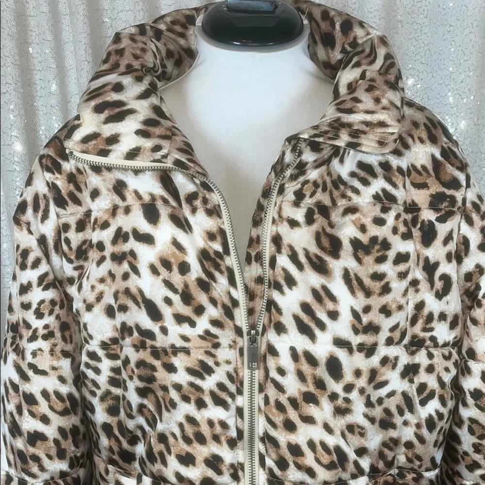 Gianni Bini Leopard Print Puffer - Picture 2 of 5